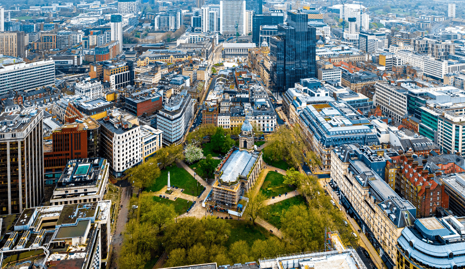 Car rental Birmingham to explore historic landmarks and hidden gems this year