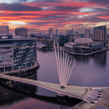 Car rental Manchester for the ultimate sightseeing and football experience